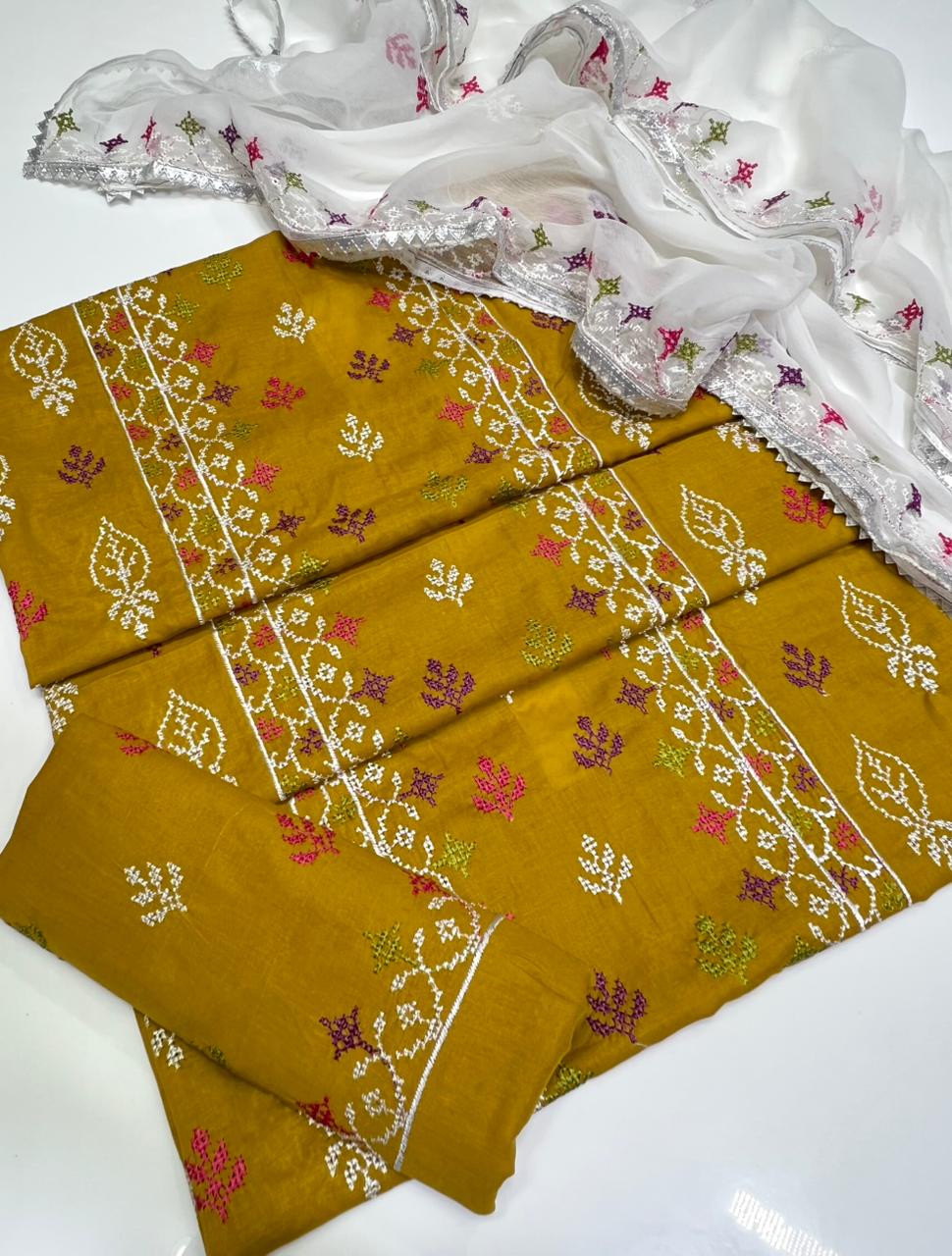 LAAJ LAWN MULTI EMBROIDERED LAWN 3PC SUIT