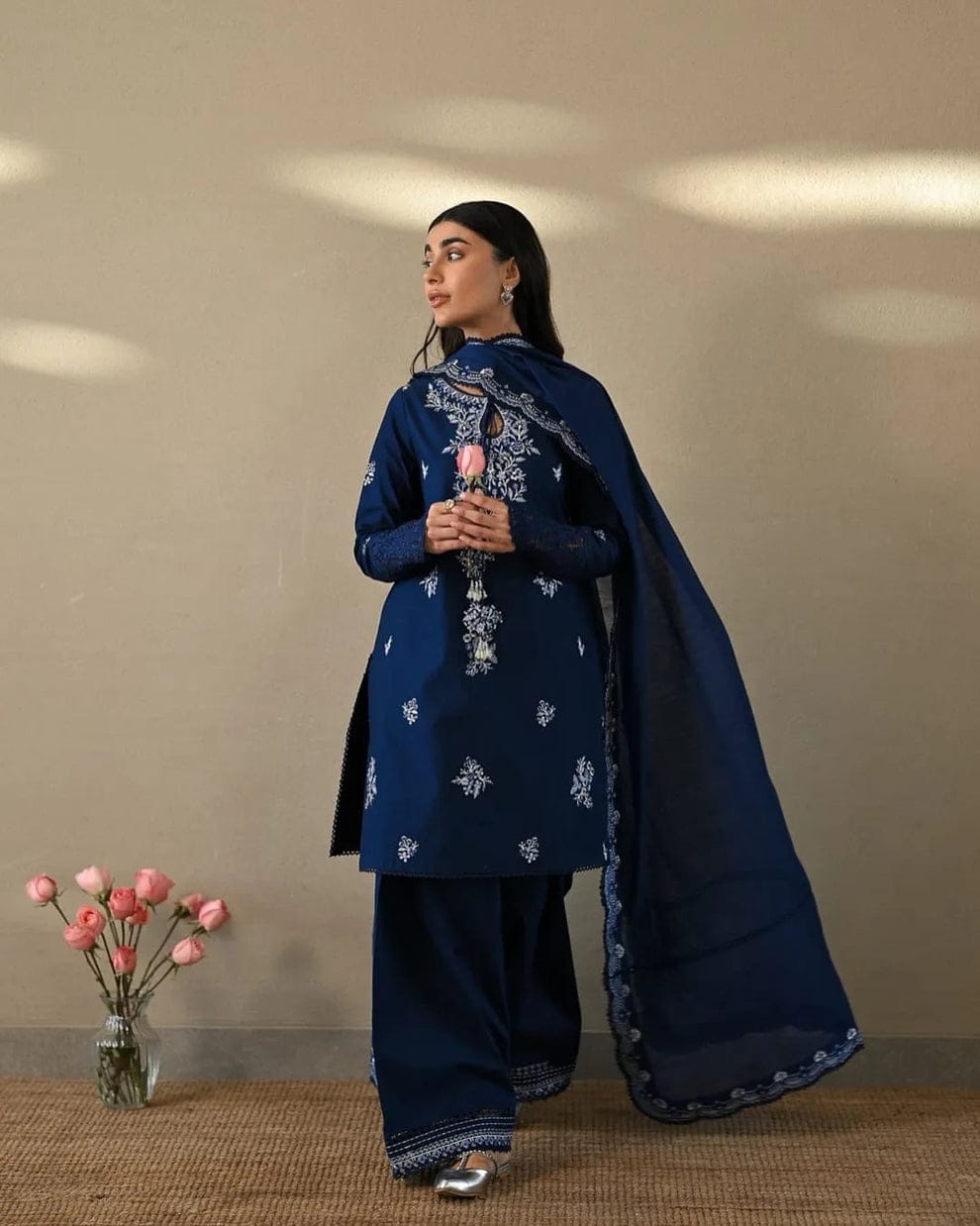 SAPPHIR LAWN EMBROIDERY 3 PIECE