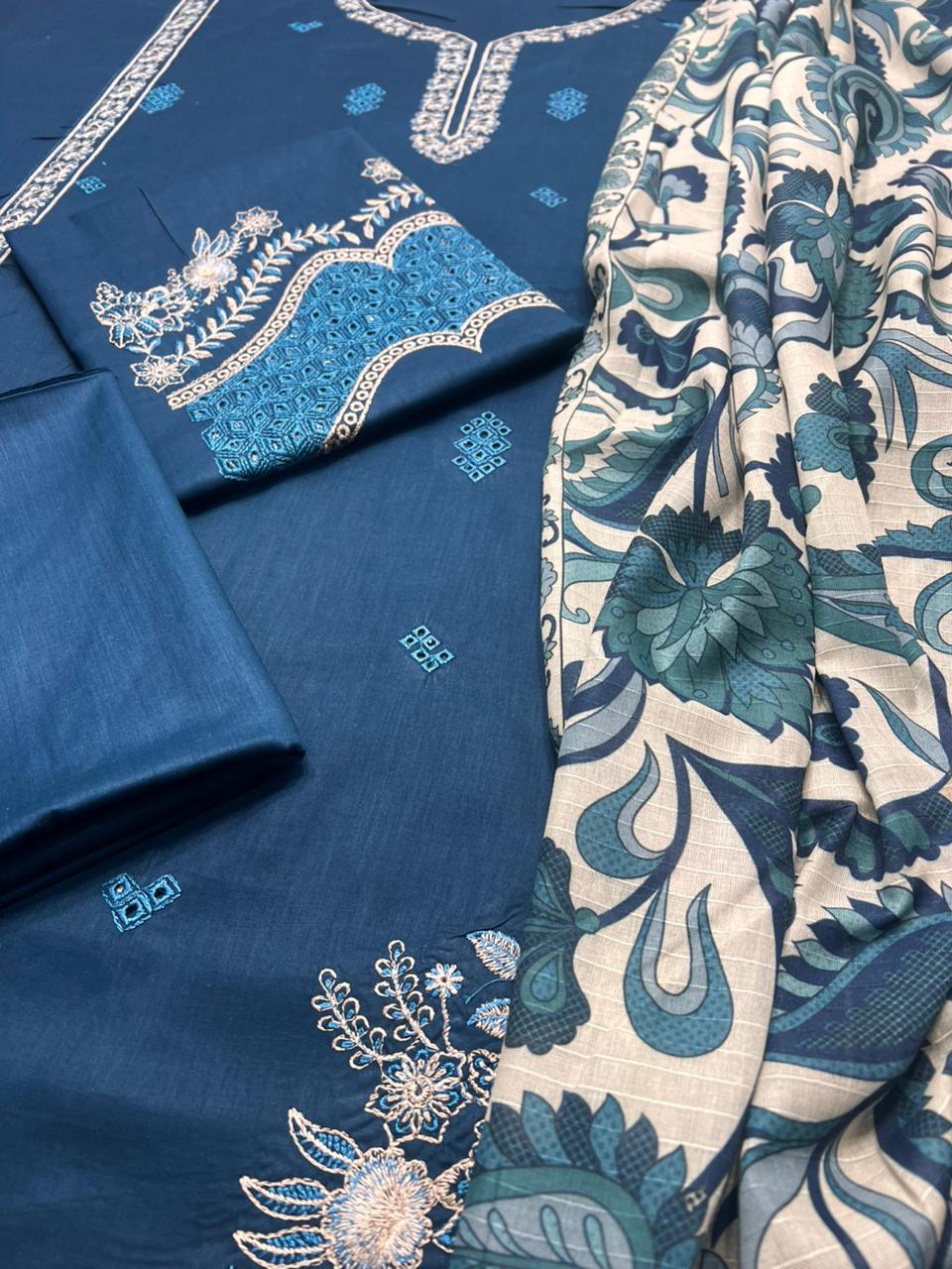 IZEL LAWN SUIT 3 PIECE