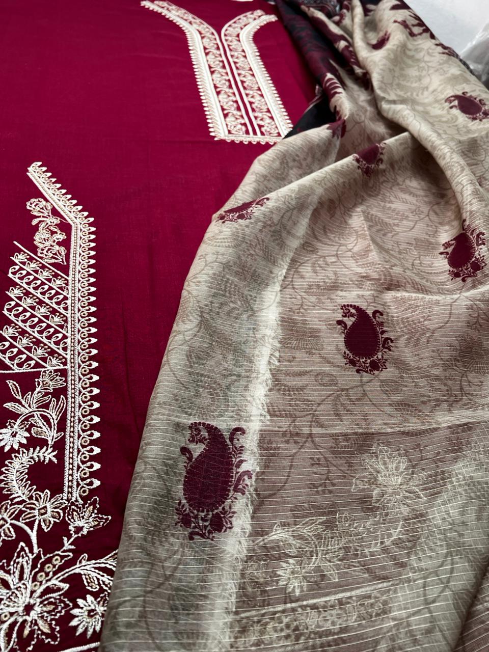 IZEL LAWN SUIT 3 PIECE