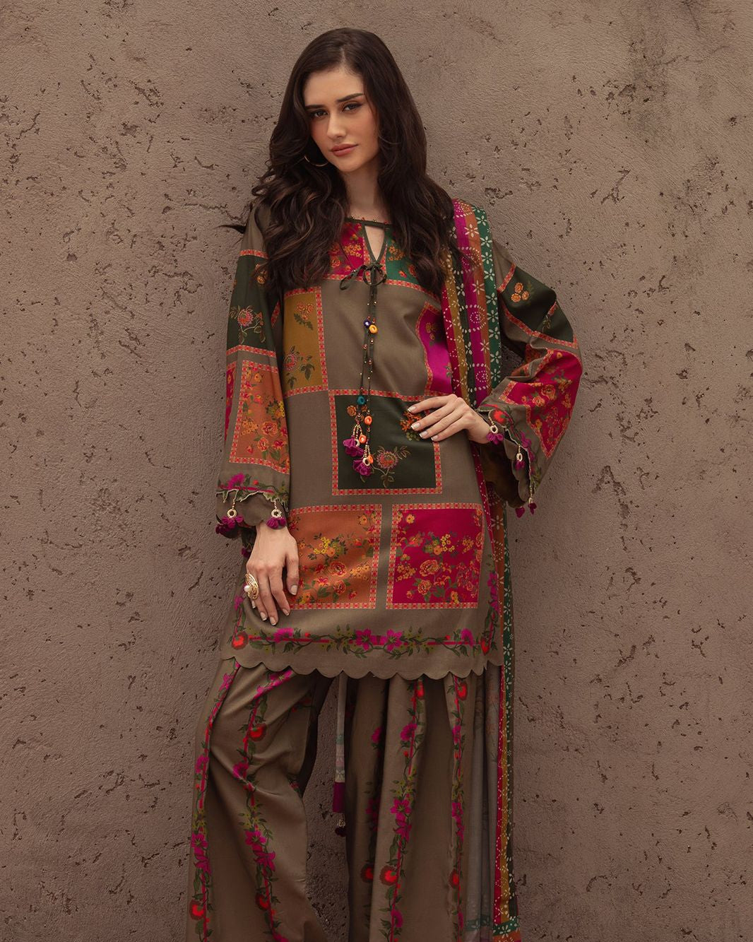 CHARIZMA LAWN DIGITAL PRINT SUIT