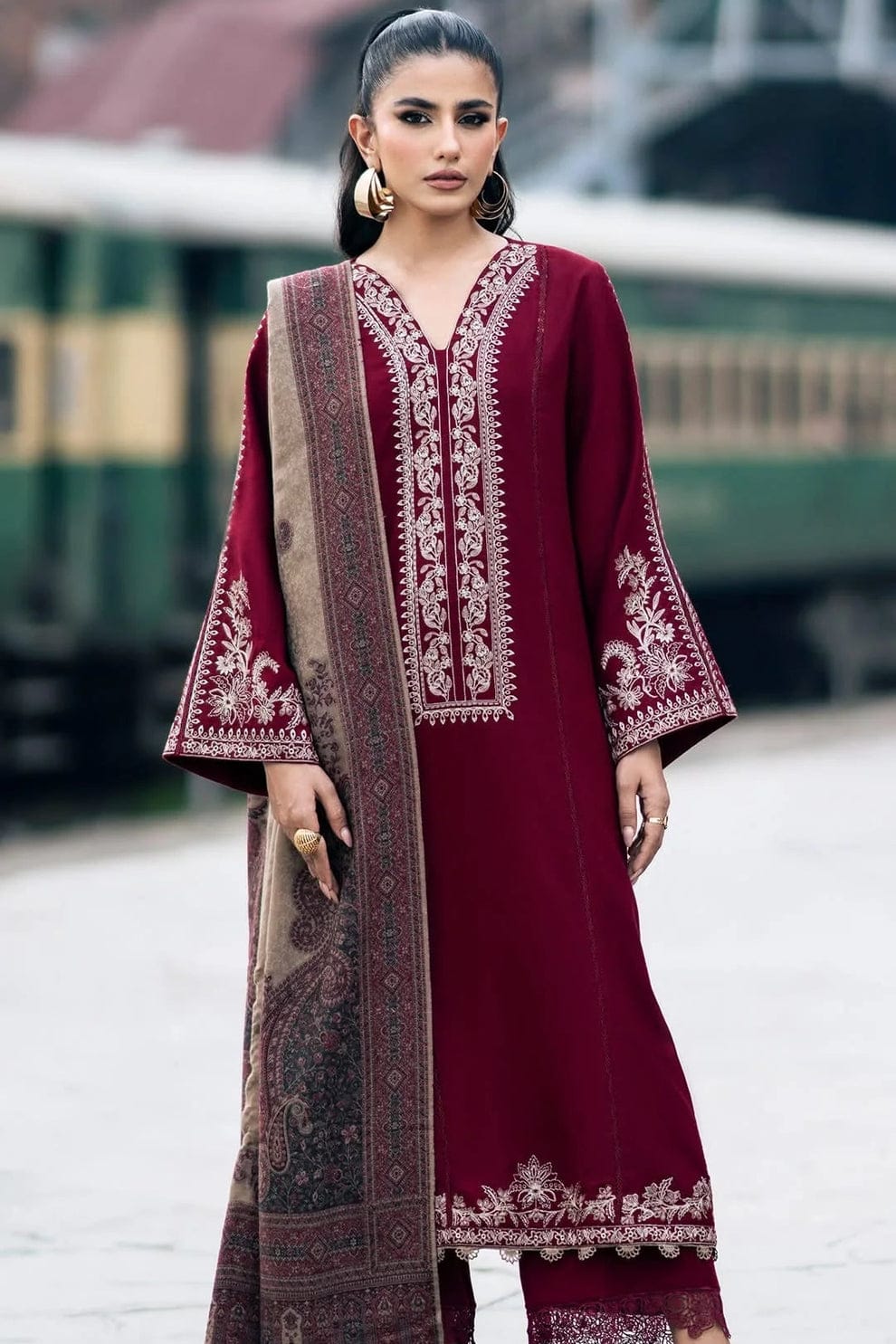 IZEL LAWN SUIT 3 PIECE